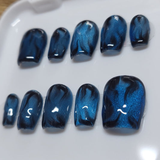 Blue electric Cat eye gel effect with black blooming nail art /short coffin soft gel nail tips 10 pieces