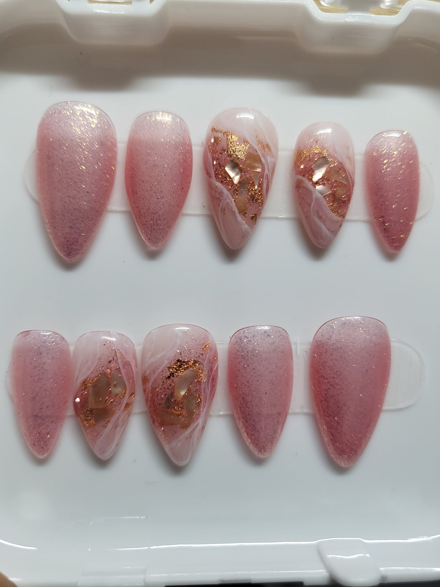 Pink glitter Almond press on nails set with marble design